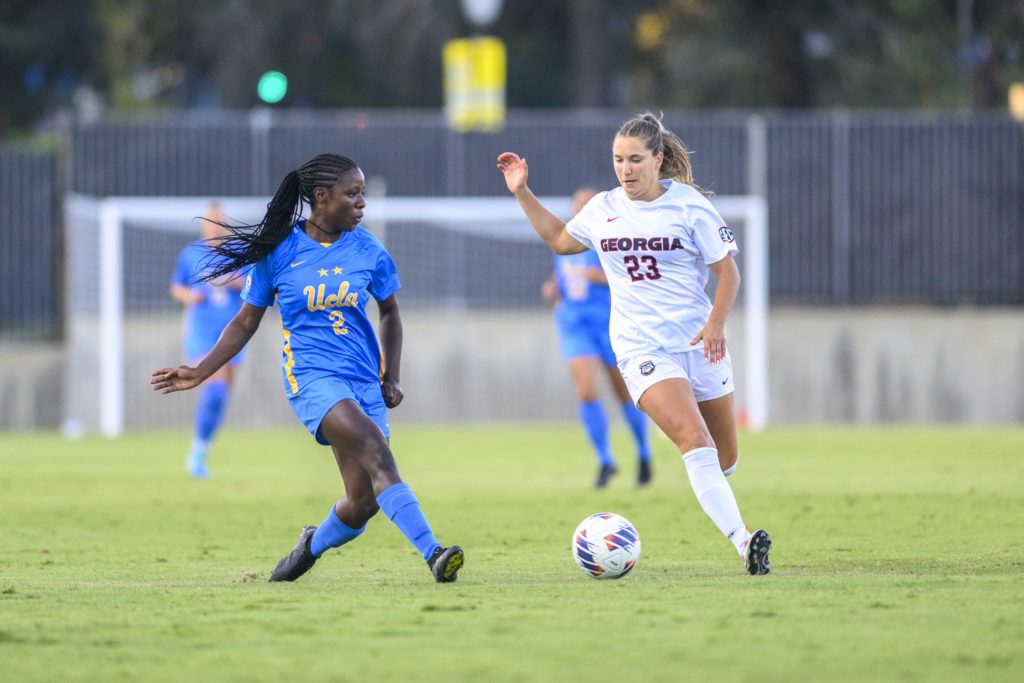 Ucla Womens Soccer Beats Washington In Fierce Battle Aims To Work On