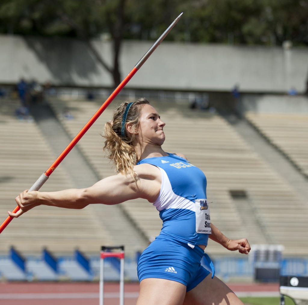 Track and field trumps USC in dual meet Daily Bruin