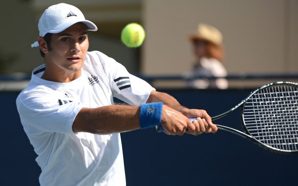 No. 1 men’s tennis registers two shutouts to advance to NCAA semifinals
