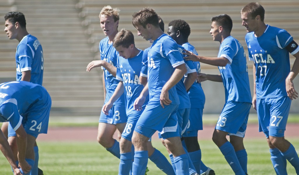 Men s Soccer Reserves Make Case For More Playing Time Daily Bruin