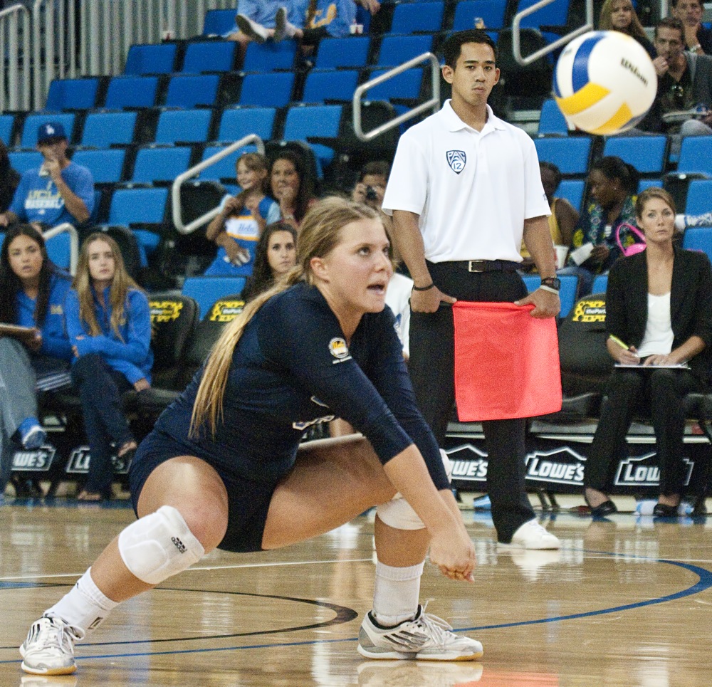 Women’s volleyball falters in final season matches, misses NCAA bid ...