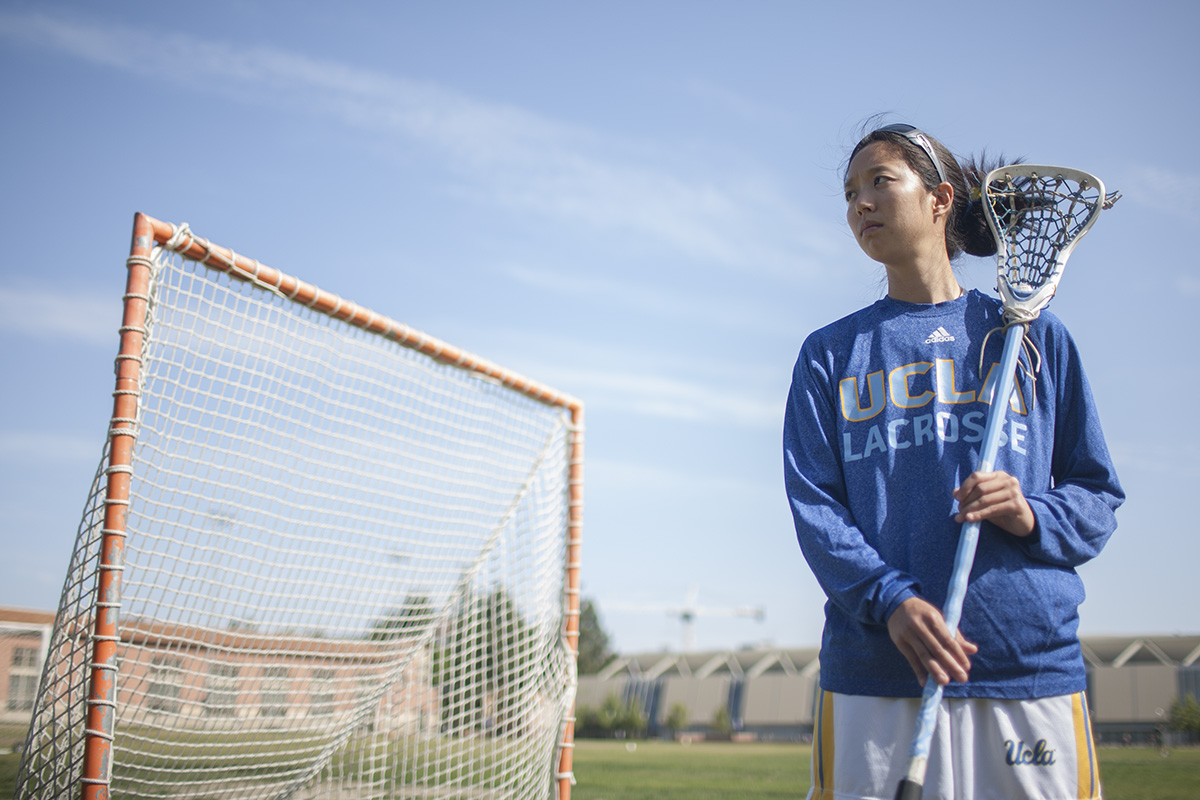 Young coach pushes UCLA women’s club lacrosse to success Daily Bruin