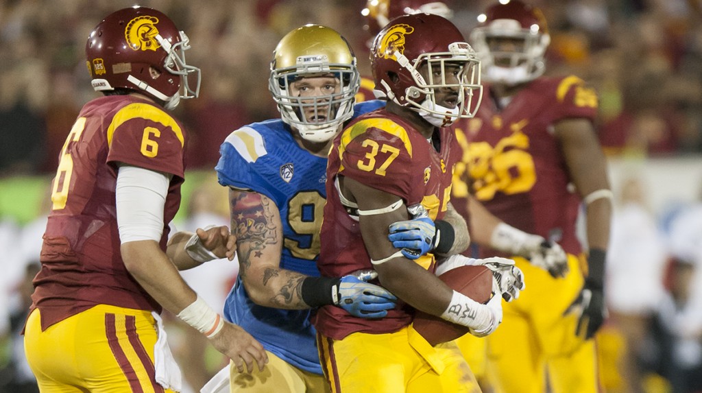Seahawks sign 4th-round draft choice DE Cassius Marsh, two tryout players
