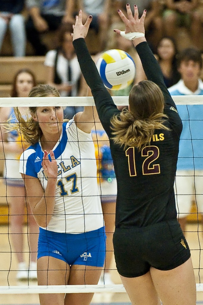 UCLA women’s volleyball heads to Washington Daily Bruin