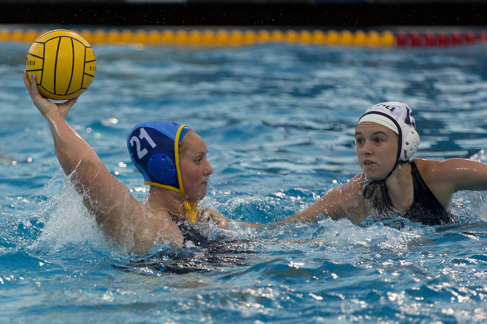 No. 1 UCLA women’s water polo spreads the wealth in 17-3 win over CSUB ...
