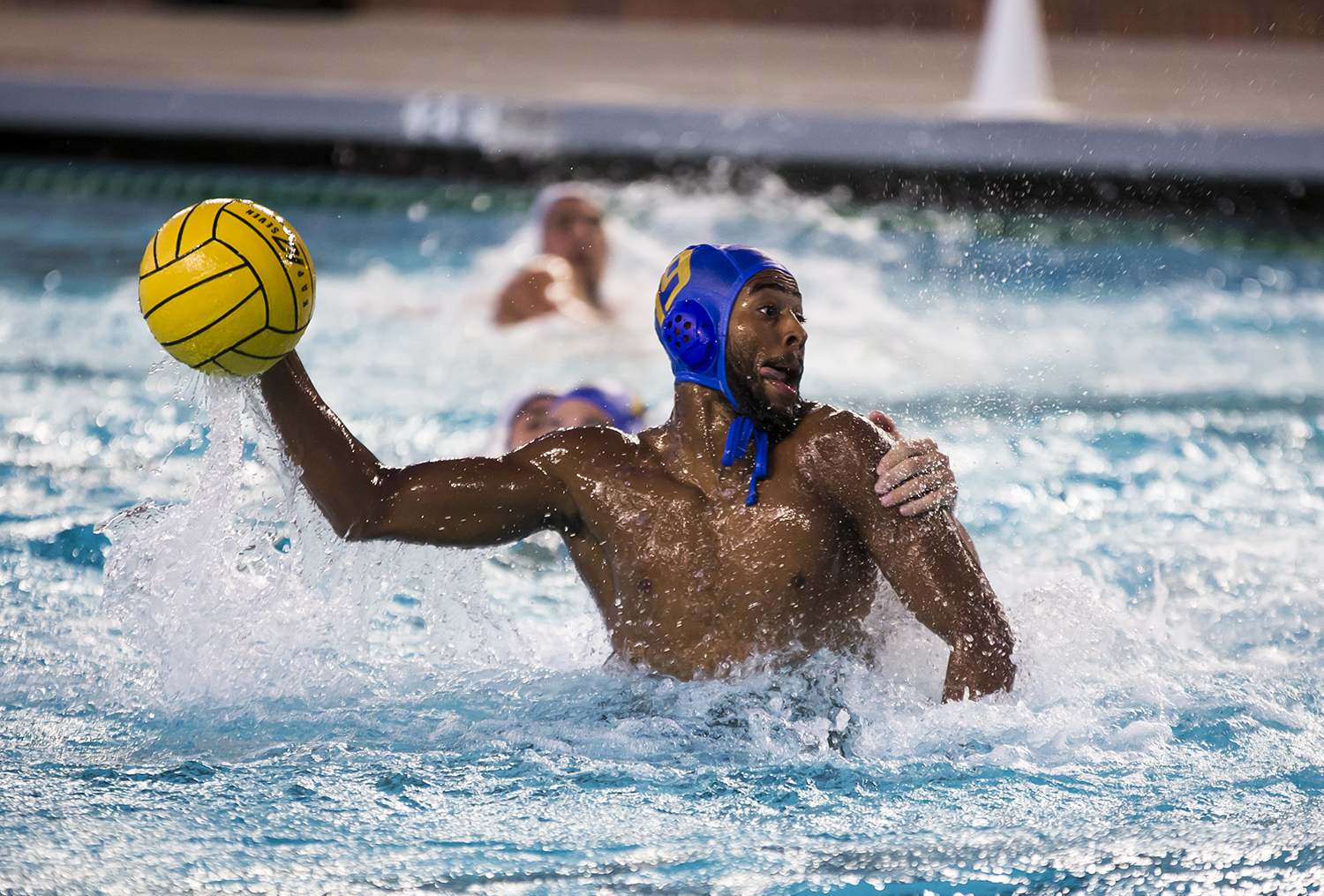 Men’s water polo narrowly defeats Cal to win MPSF championship - Daily ...