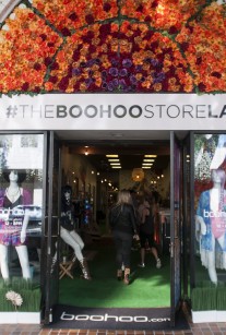 Boohoo clearance clothing store