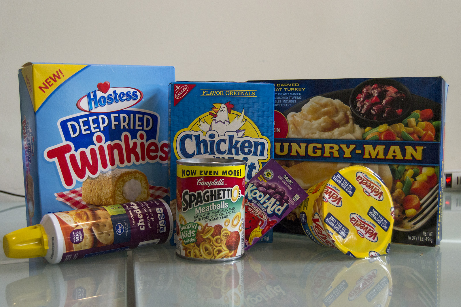 Taste for Adventure: Store-bought American snacks reaffirm greasy  stereotypes - Daily Bruin