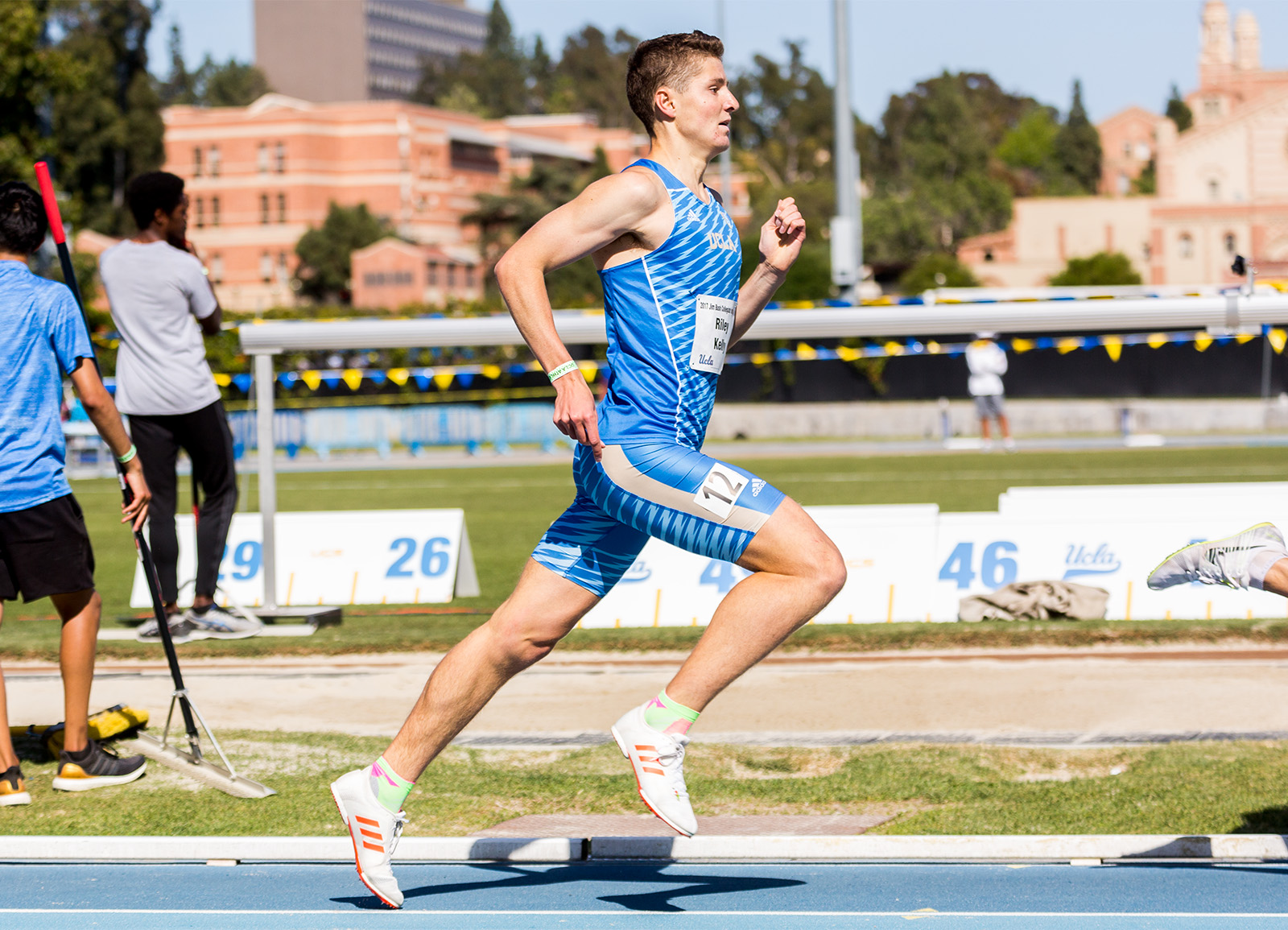 Track and field lands personal bests in Albuquerque, Seattle meets