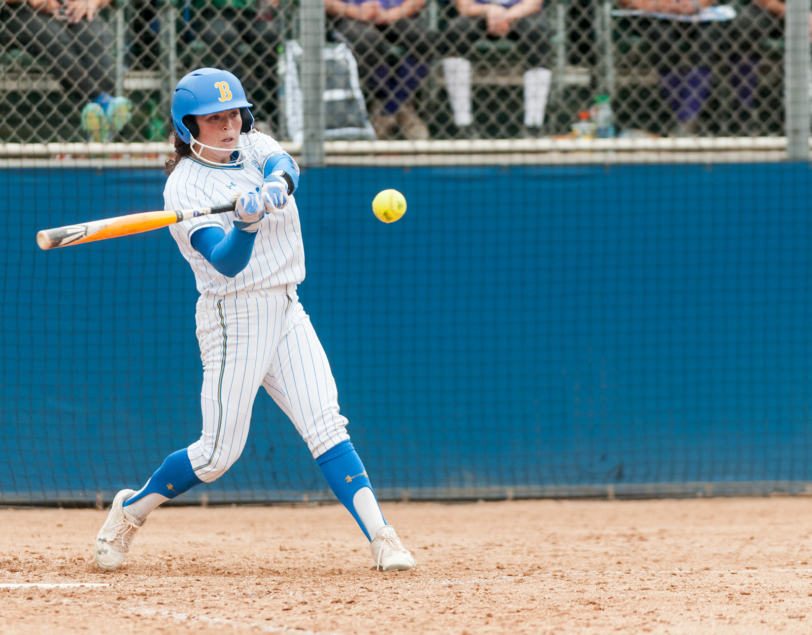 Gallery: Softball sweeps NCAA Super Regionals against Arizona - Daily Bruin