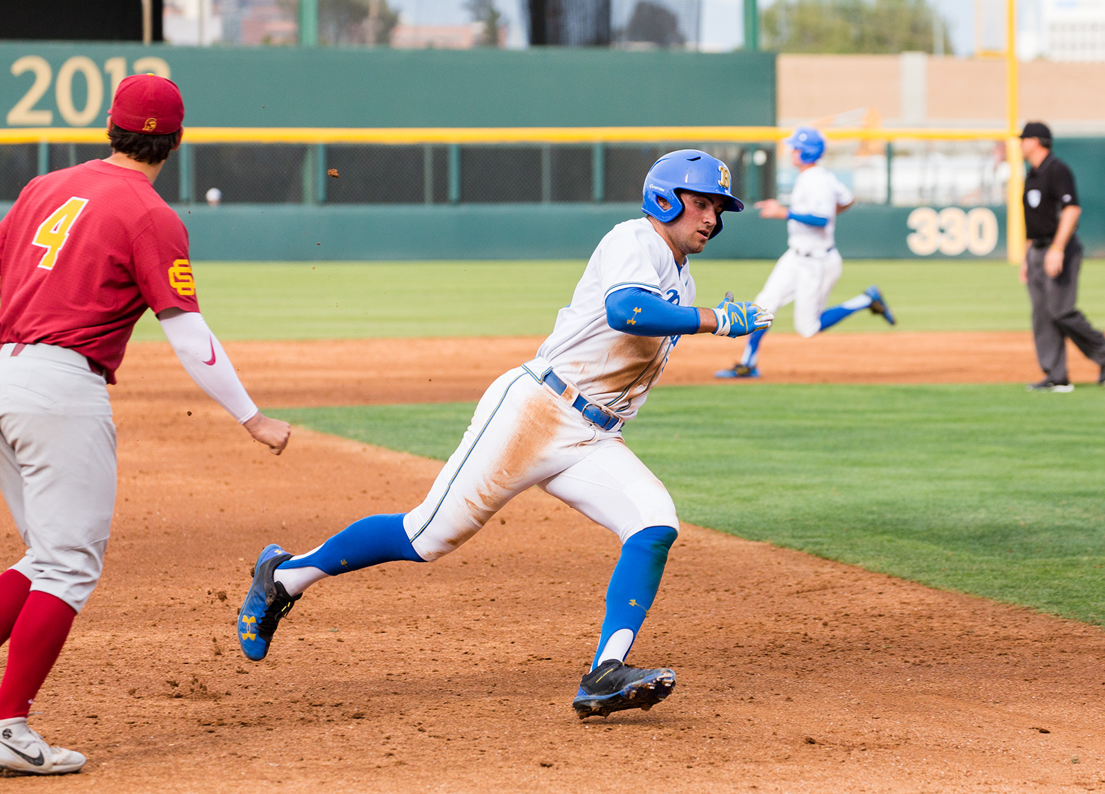 UCLA baseball's Garrett Mitchell emerging as force on top-ranked team –  Daily News