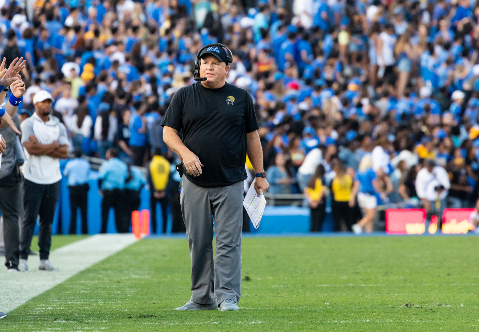 Un-Connon Opinions: UCLA football will grow under Chip Kelly, while USC  will head into a slump - Daily Bruin