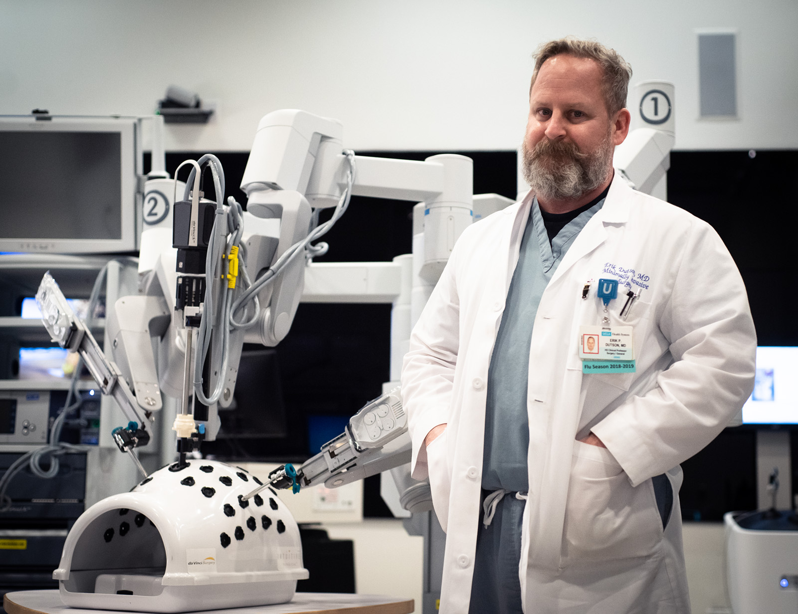 ucla-study-finds-that-benefits-of-robotic-surgery-outweigh-costs