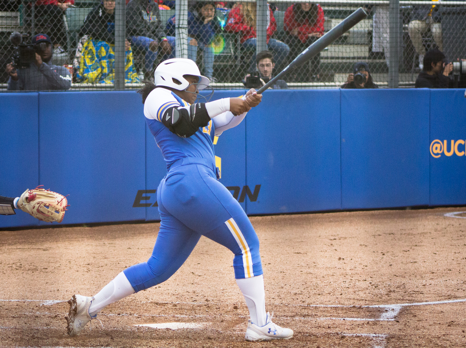 Softball breaks own record for most runs scored in inning, remains