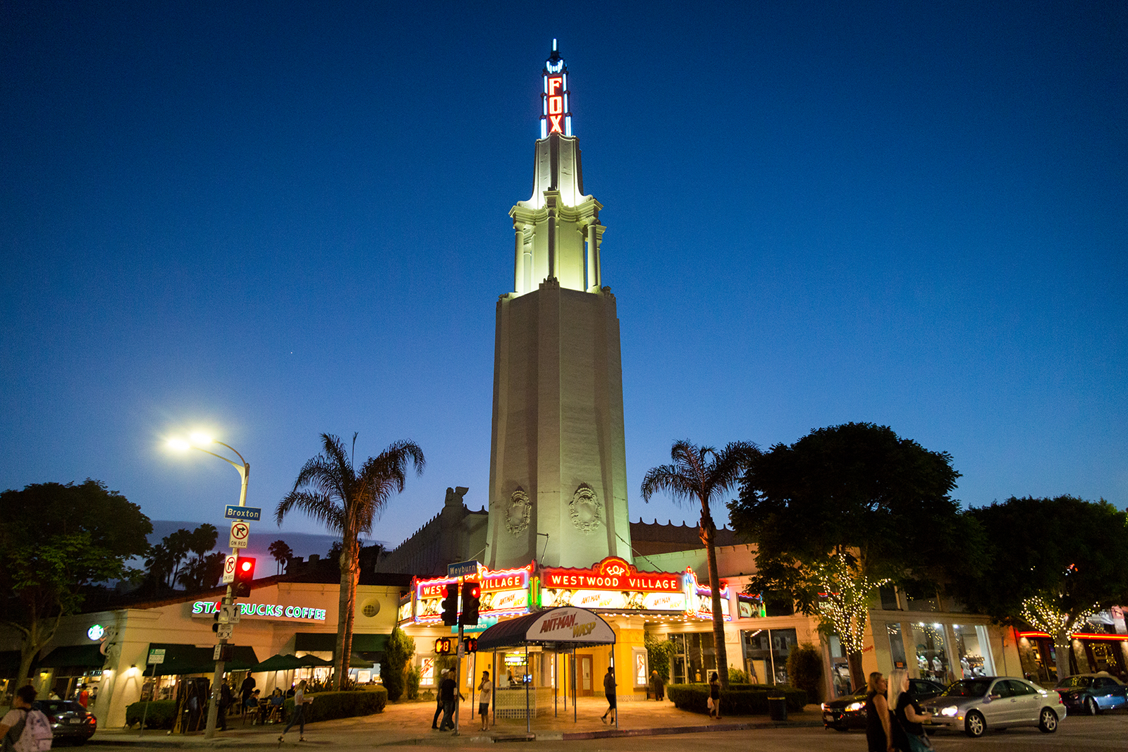 Los Angeles - Fox Westwood Village Theater - Broxton and W…