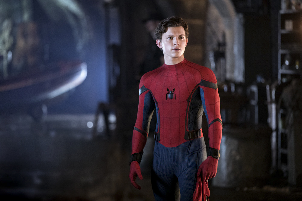 Movie review: Spider-Man battles monsters of expectation, grief in 'Far  From Home' - Daily Bruin