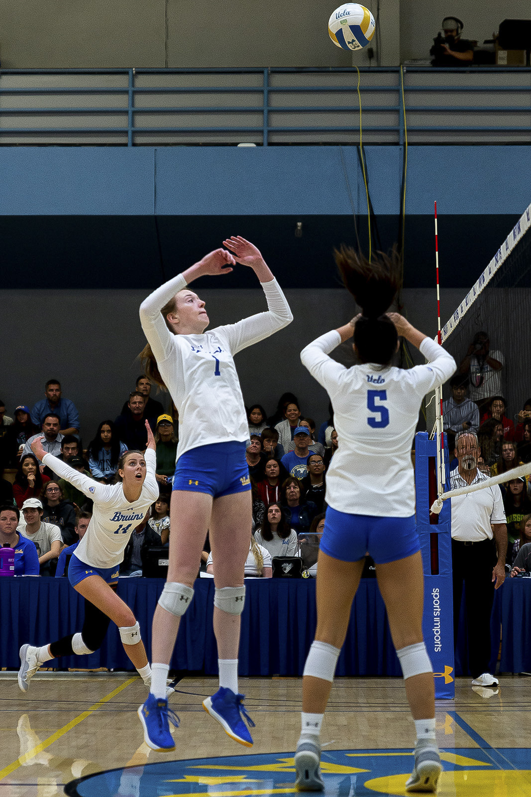 UCLA women’s volleyball secures NCAA eligibility with Friday’s win over