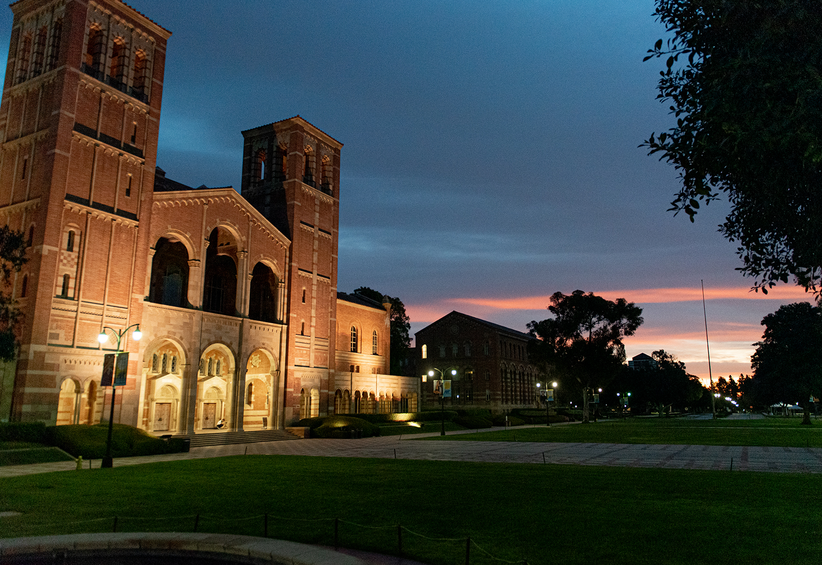 UC Sees Record Undergraduate Enrollment Numbers For California 