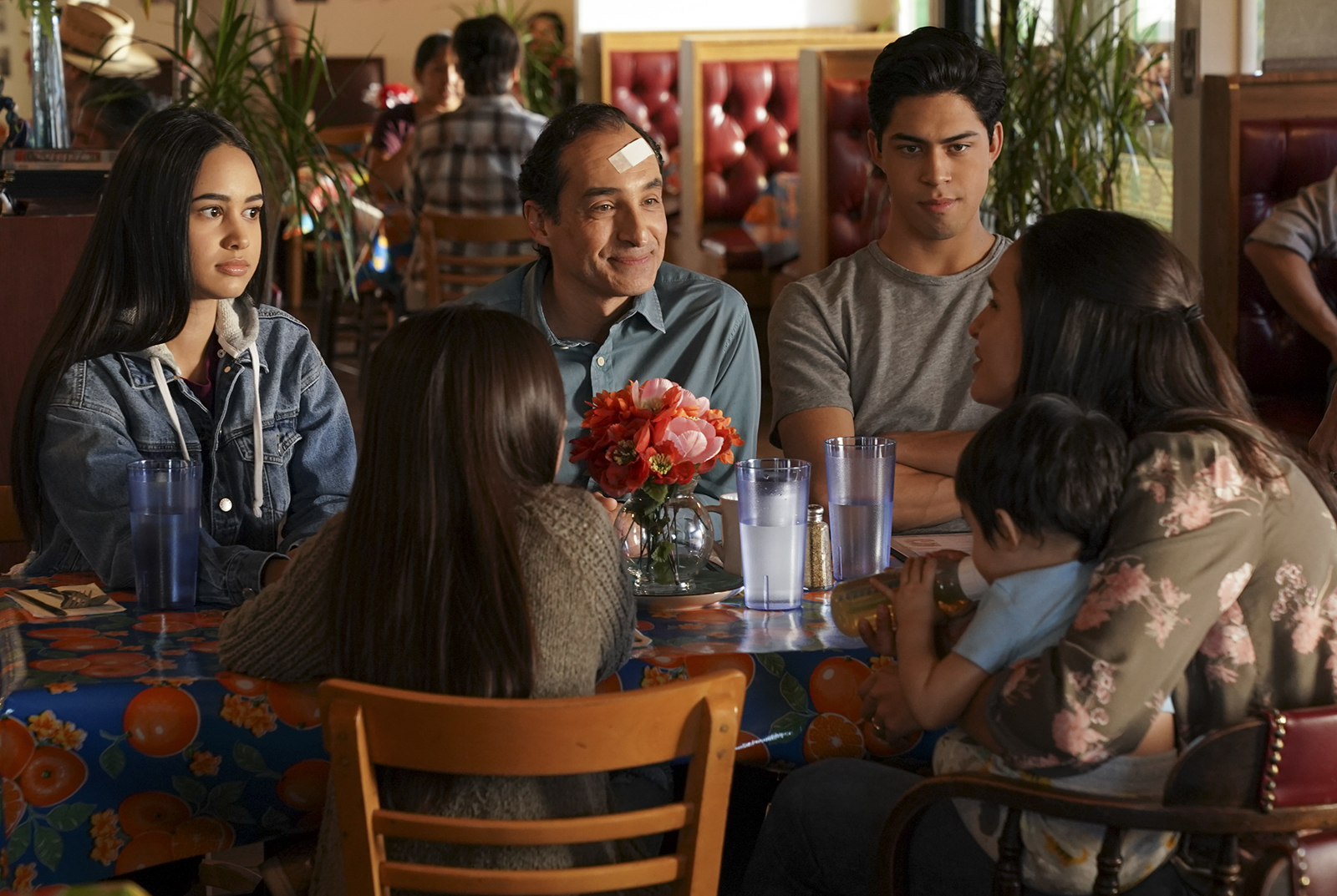 ‘Party of Five’ season 1 review – episode 9: ‘Mexico’ - Daily Bruin