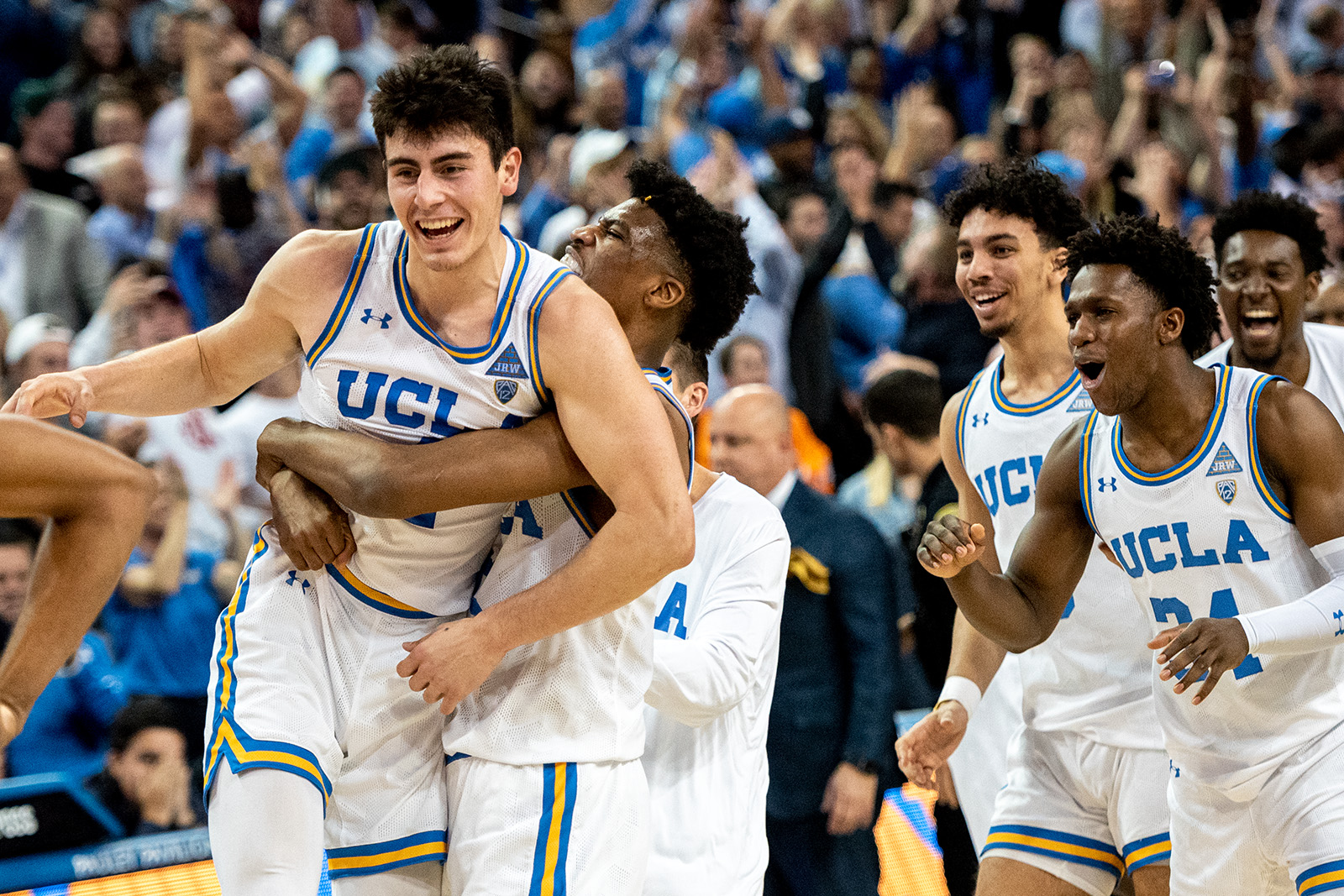 Ucla Men S Basketball Pushes Past Arizona State To Secure Sixth Straight Win Daily Bruin