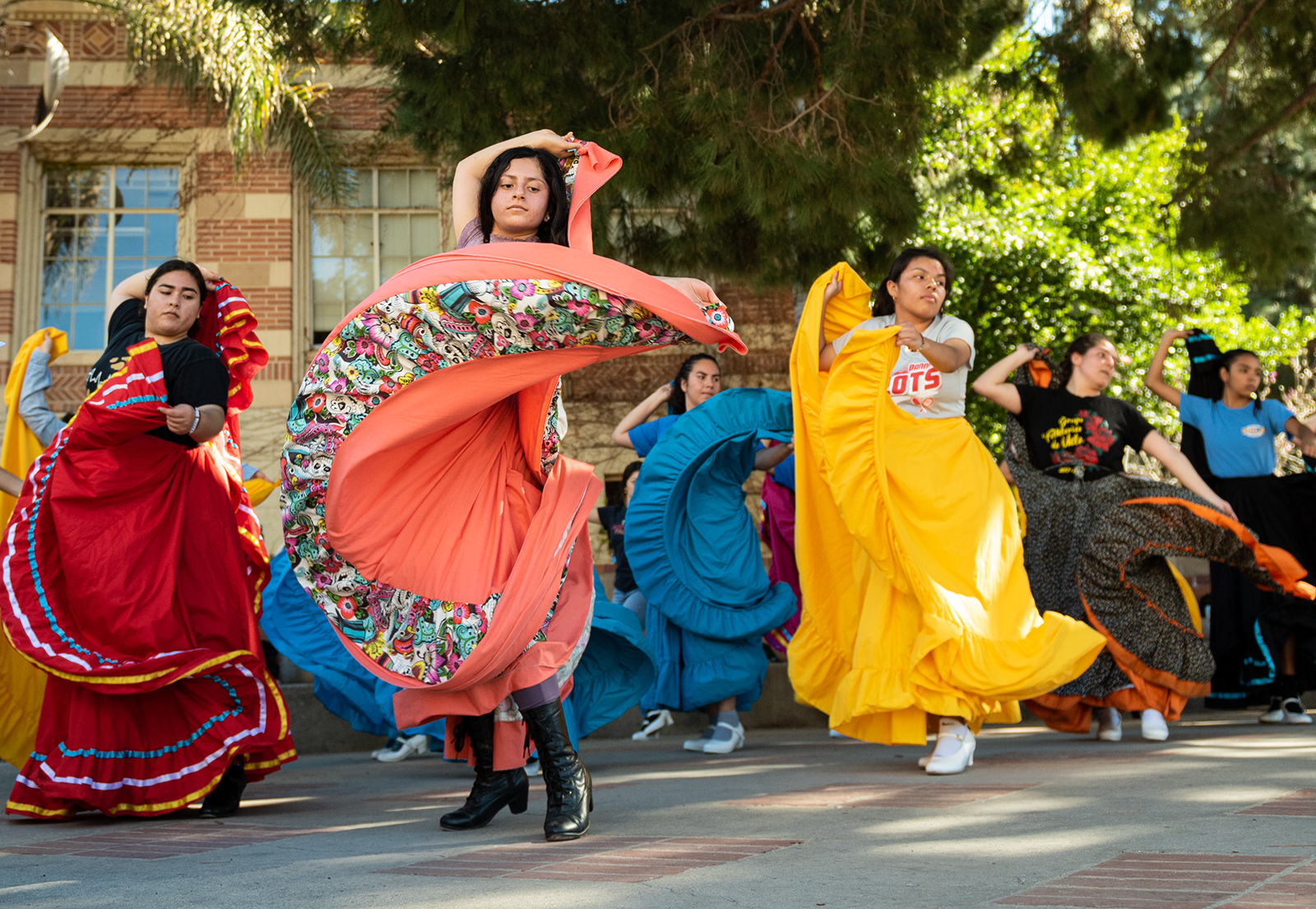 people dancing in mexico