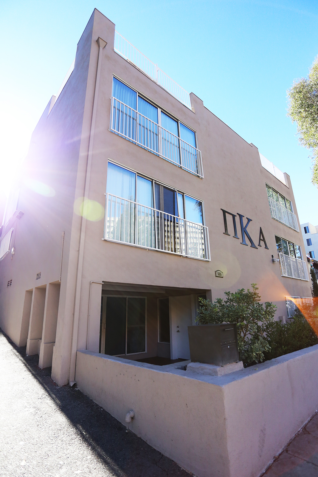 radar Lelie Vroegst Pi Kappa Alpha fraternity returns to UCLA, emphasizes its values in  recruitment - Daily Bruin