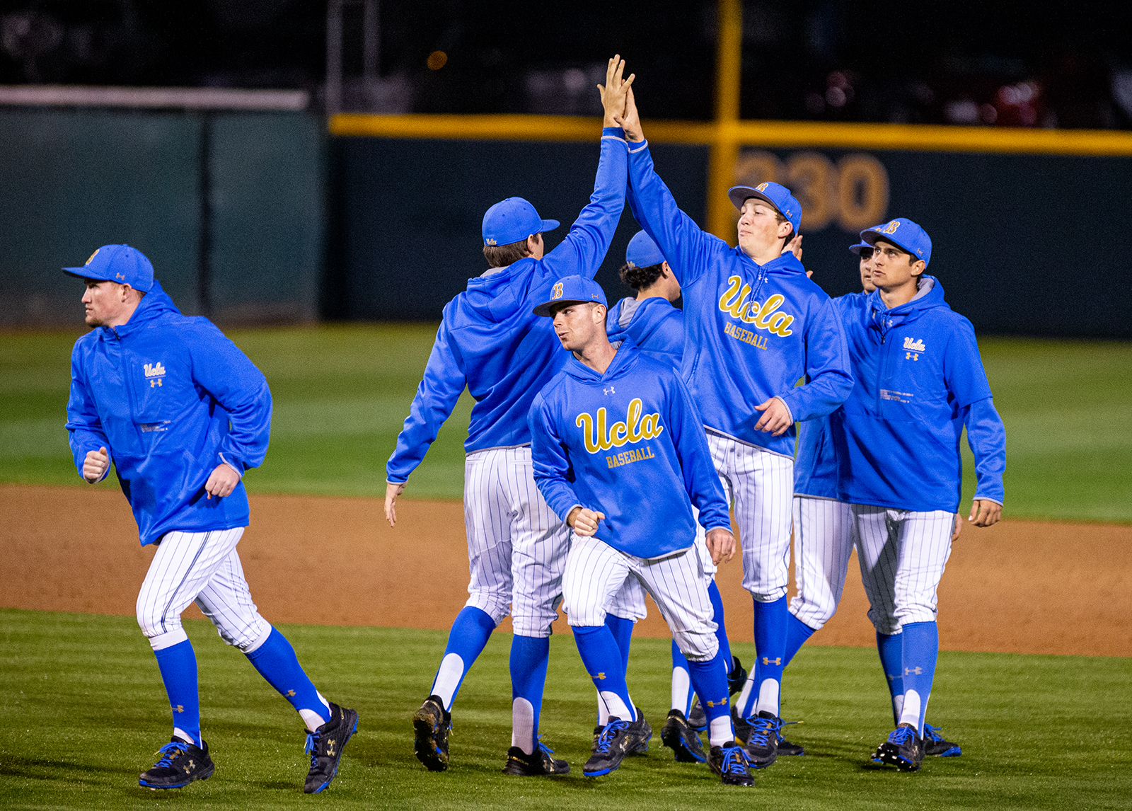 UCLA baseball looks to keep undefeated record alive against LMU Daily