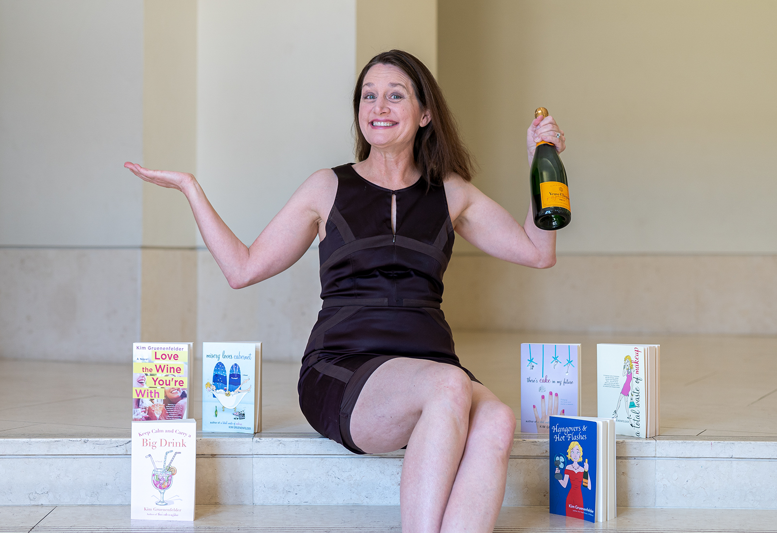 Author highlights middle-aged women by offering personal, authentic  representation - Daily Bruin