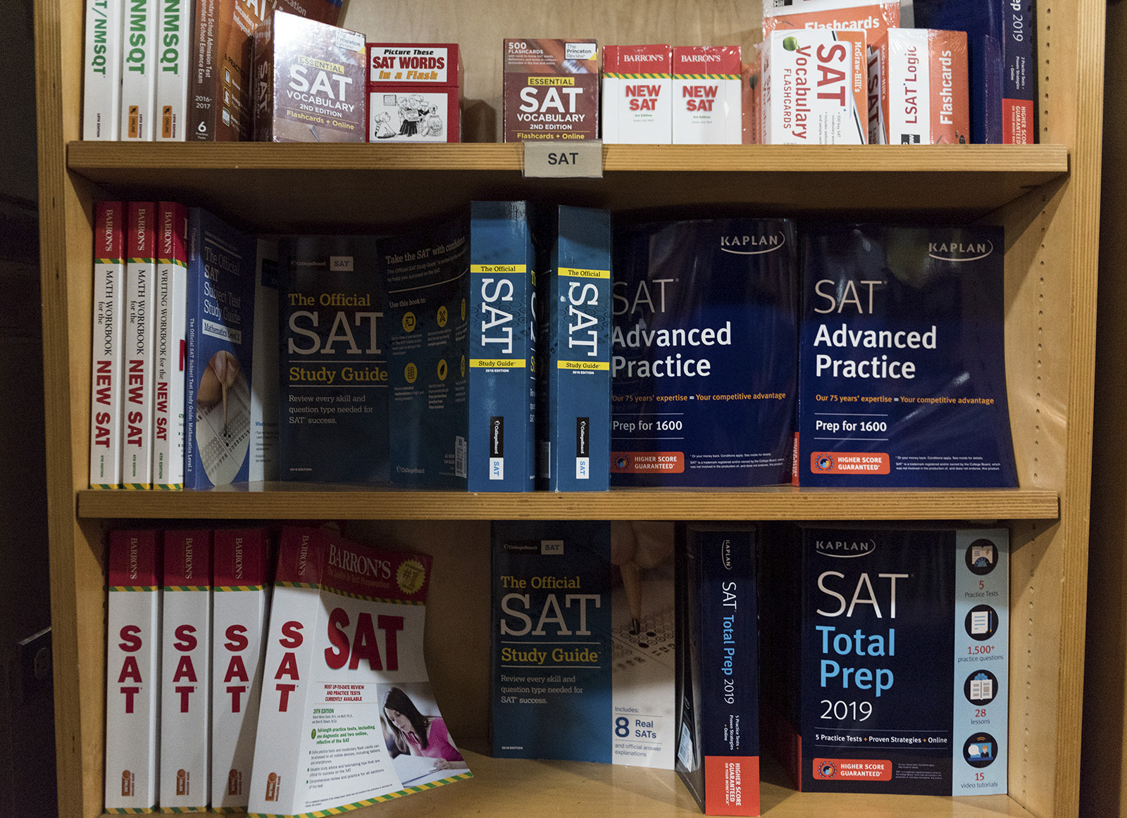 Students File Lawsuit Against UC For Test optional Standardized Test