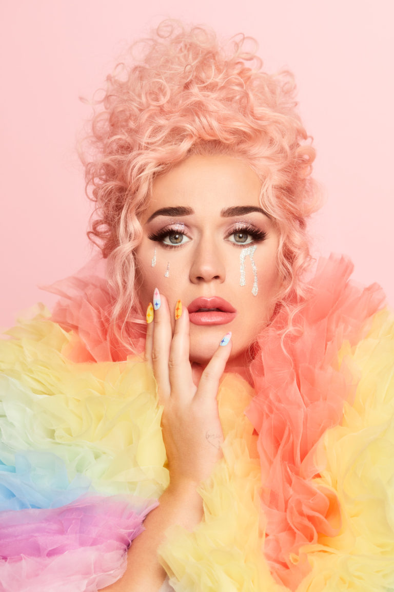 Q A Katy Perry Finds Her Smile Again With Her Upcoming Pop Album Daily Bruin