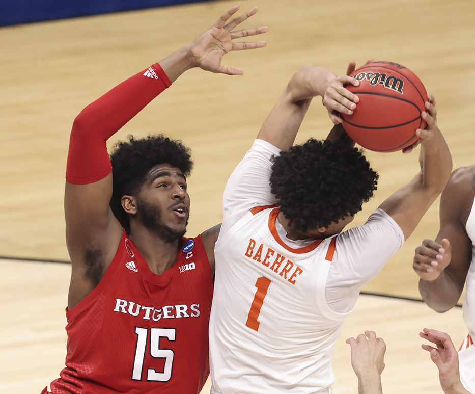 Rutgers Center Myles Johnson To Transfer To Ucla Men S Basketball Daily Bruin