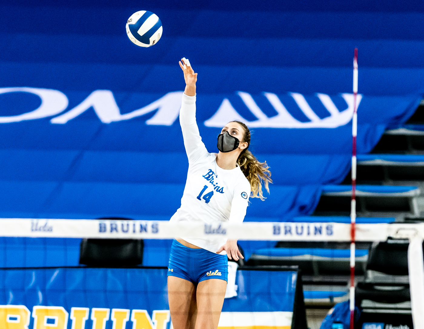 UCLA women's volleyball falls to BYU in 2nd round of NCAA tournament -  Daily Bruin