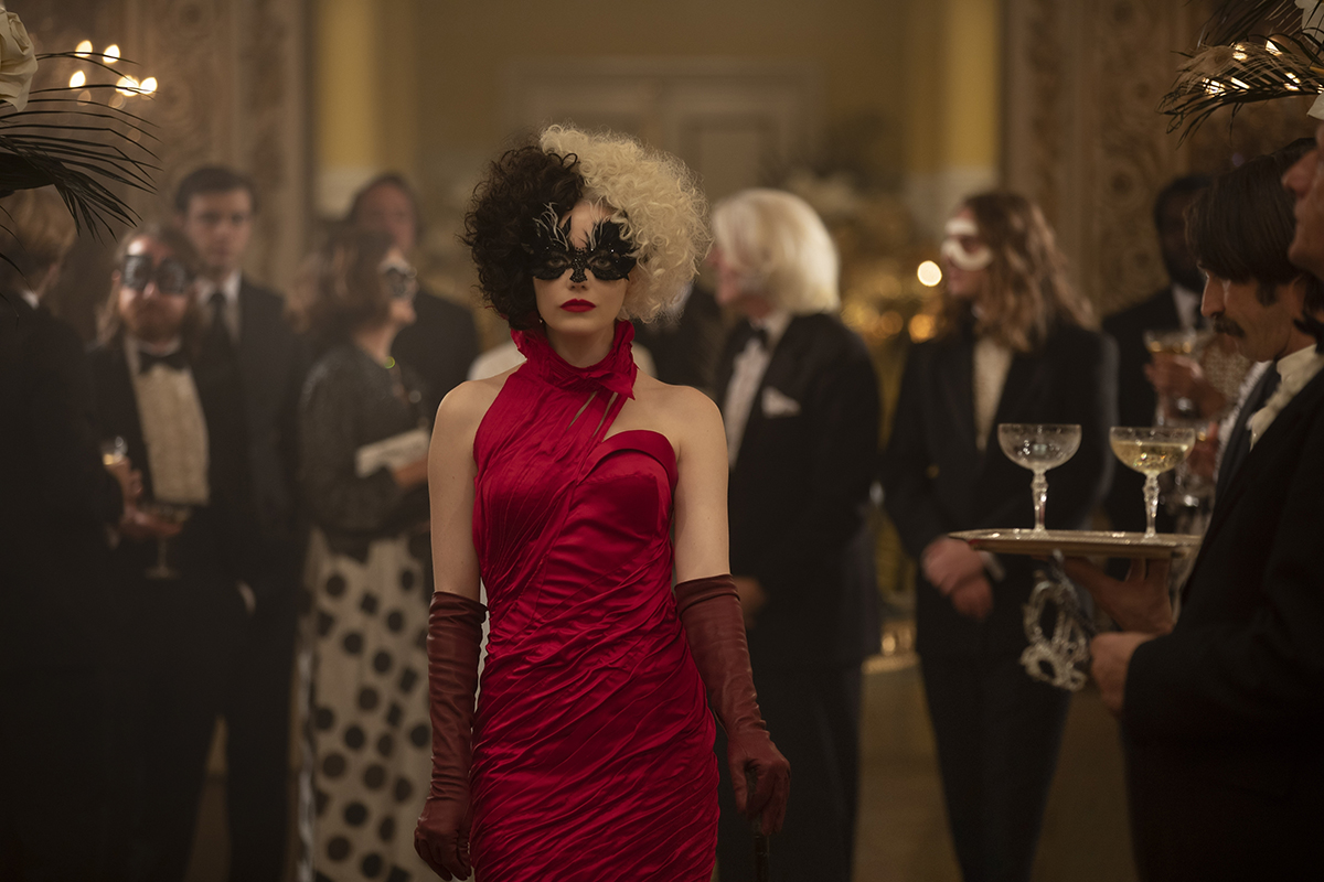 Emma Stone Has More than 45 Costumes in Cruella