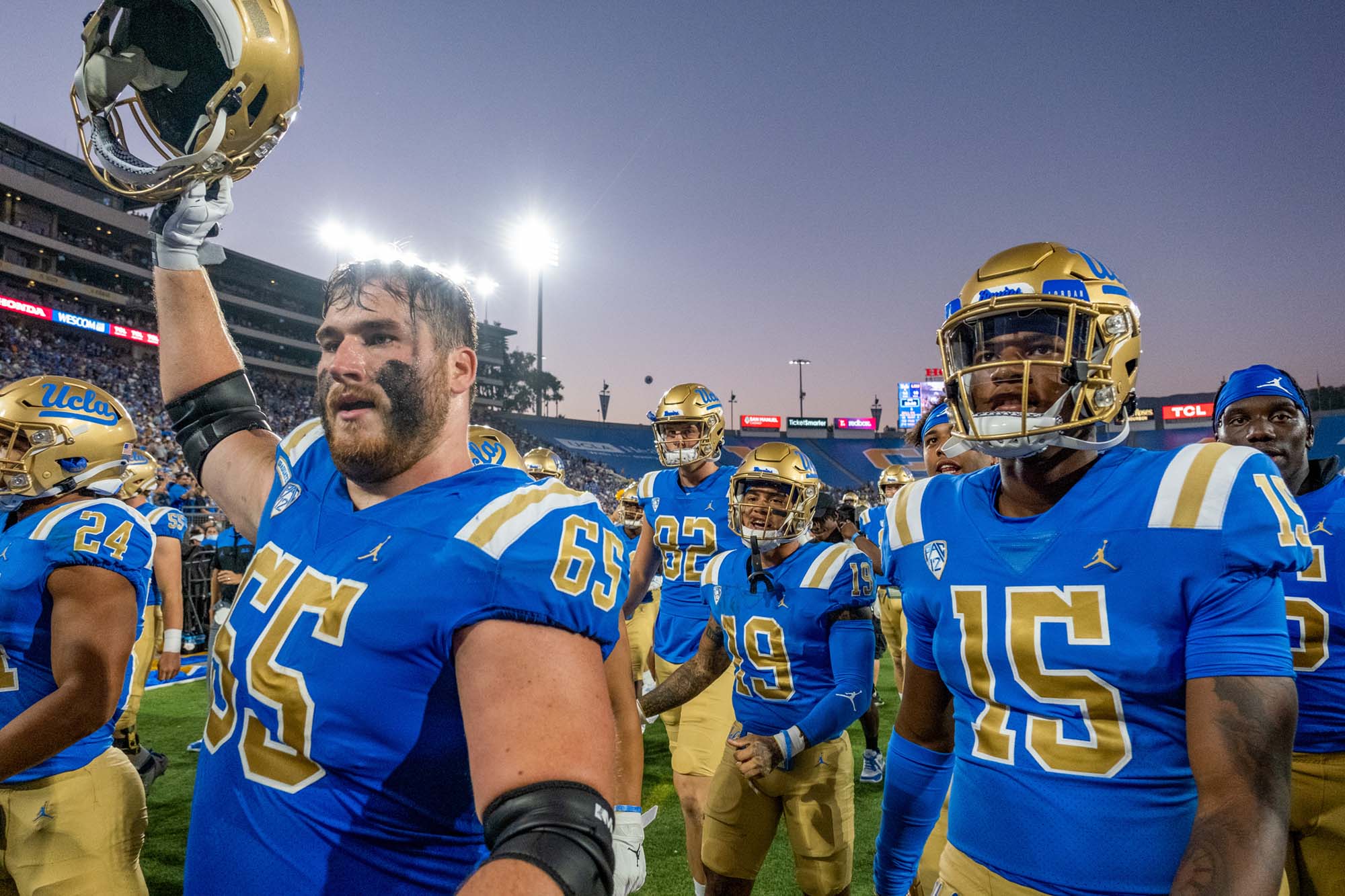 Gallery: UCLA football falls to Fresno State 38-14 - Daily Bruin