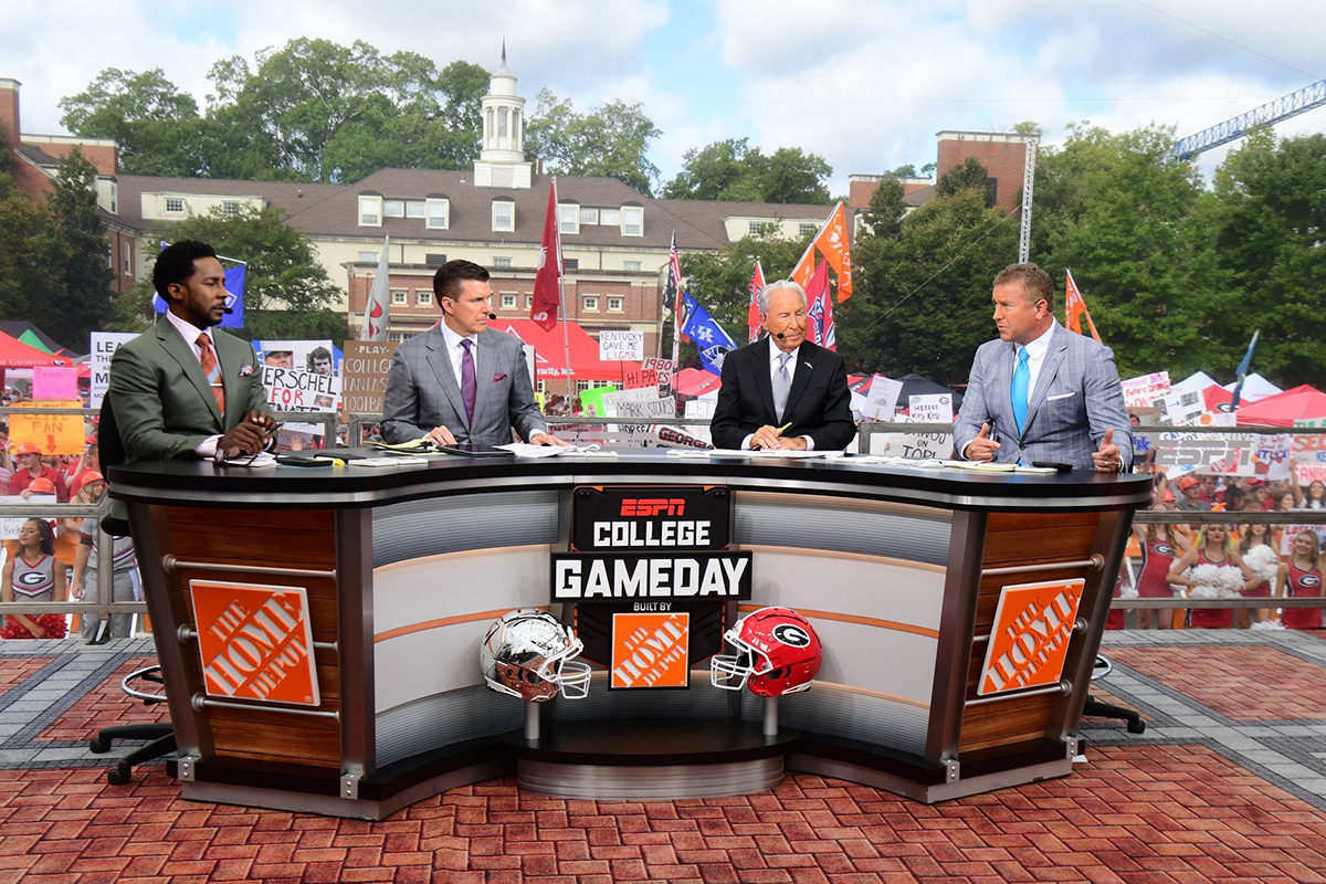 UCLA To Welcome ESPN s College GameDay To Campus For Oregon Football 