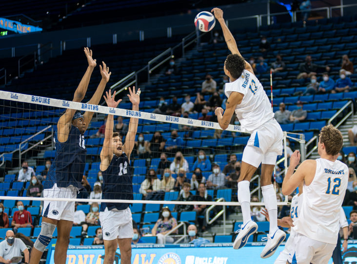 UCLA men’s volleyball adapts lineup to triumph against top5 Penn State