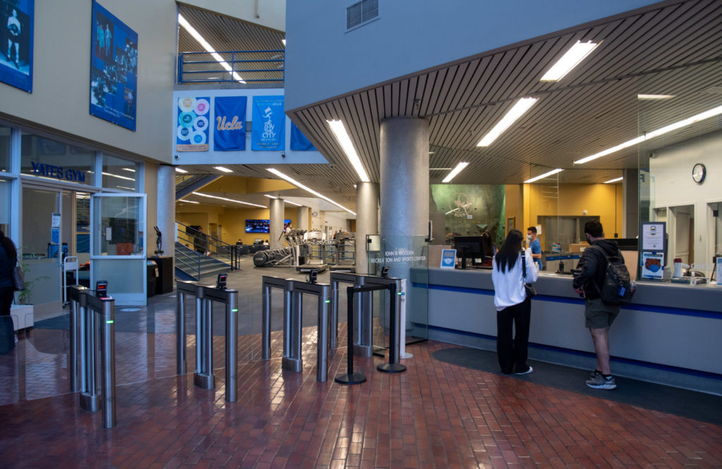 John Wooden Center is a popular recreational and fitness spot on campus. Centers around campus allow Bruins to maintain a fitness routine while juggling the college life. (Kyle Kotanchek/Daily Bruin)