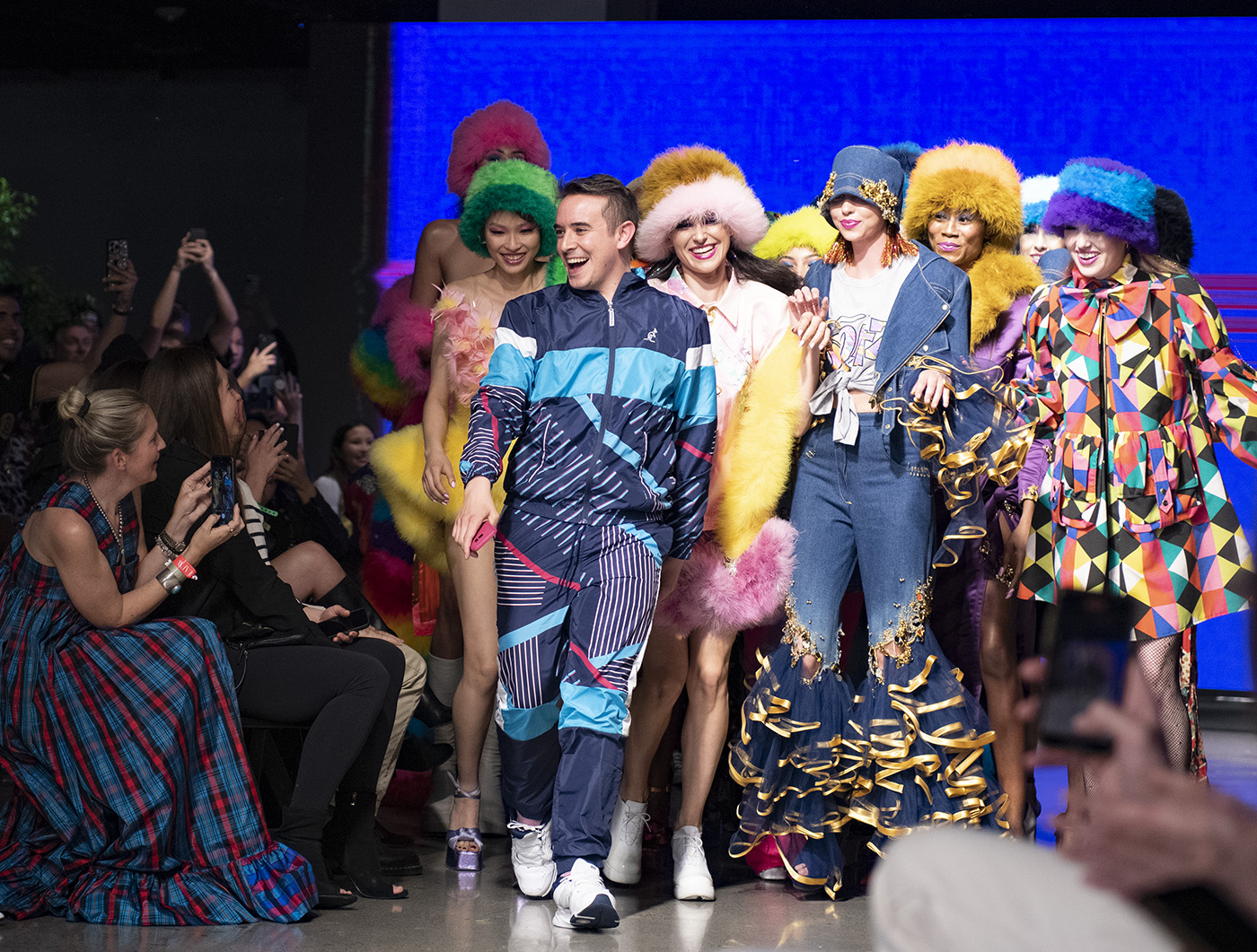 LA Fashion Week 2022: JimmyPaul highlights diversity of fashion with bright  looks - Daily Bruin