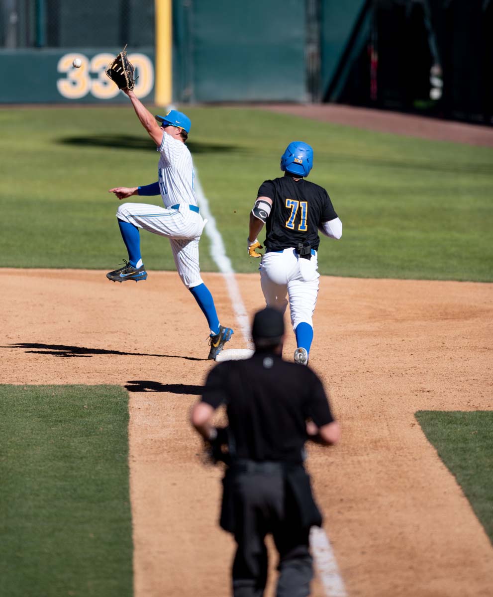 UCLA Baseball Alumni in MLB, Outlooks Amid 2022 Opening Day Contests -  Sports Illustrated UCLA Bruins News, Analysis and More