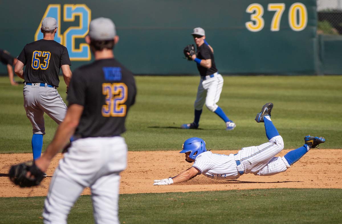 UCLA Baseball Alumni in MLB, Outlooks Amid 2022 Opening Day Contests -  Sports Illustrated UCLA Bruins News, Analysis and More