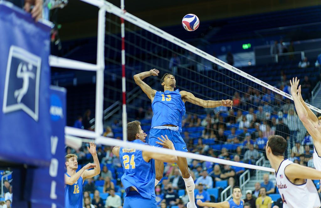 (Patrick Shao/Daily Bruin)