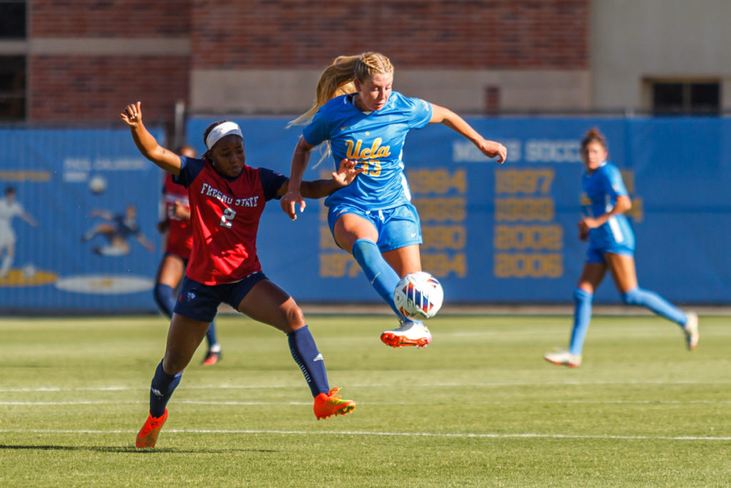 UCLA women's soccer forward Mia Fishel called up to USWNT training camp -  Daily Bruin