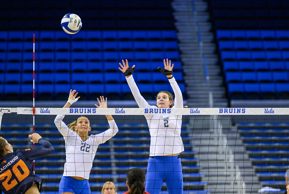 UCLA womens volleyball to face two Arizona teams in weekend home games
