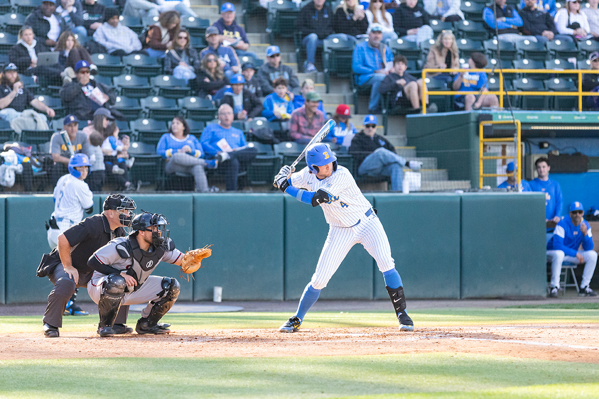 USC edges UCLA, 4-3, in Dodger Stadium Baseball Classic - Los Angeles Times