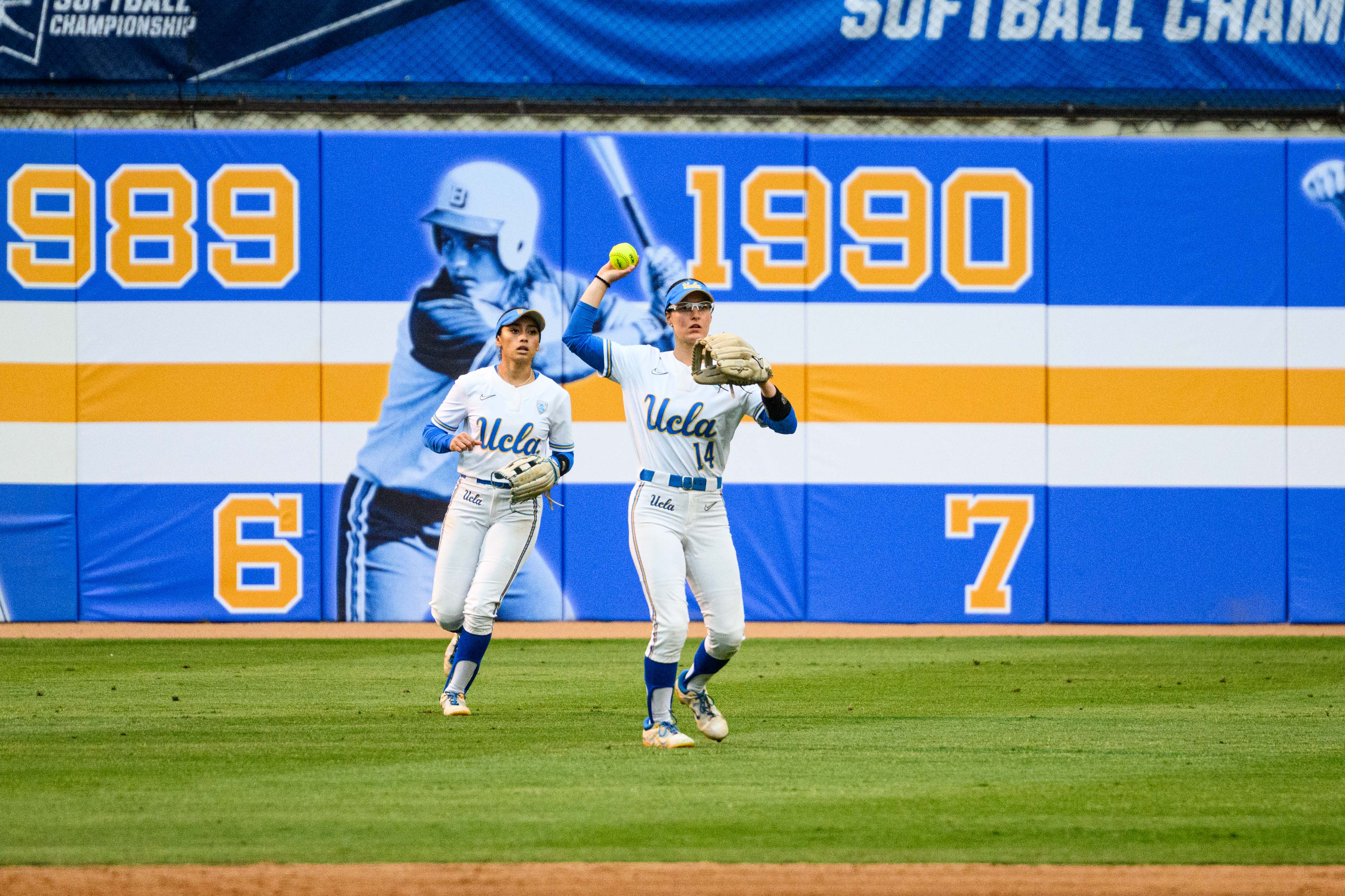 UCLA softball 2023 player grades Outfielders Daily Bruin