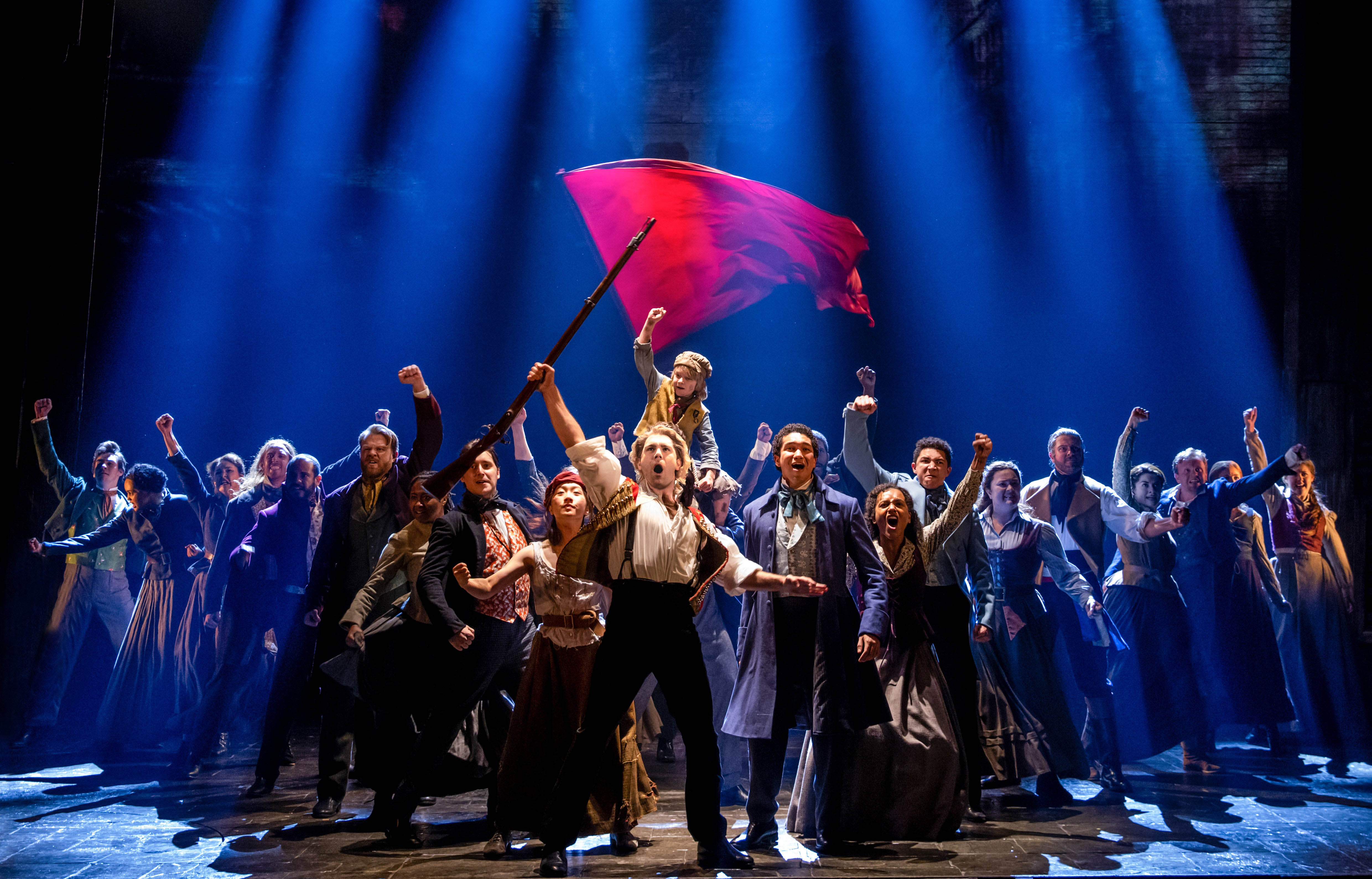 Theater Review The musical ‘Les Misérables’ offers stellar displays