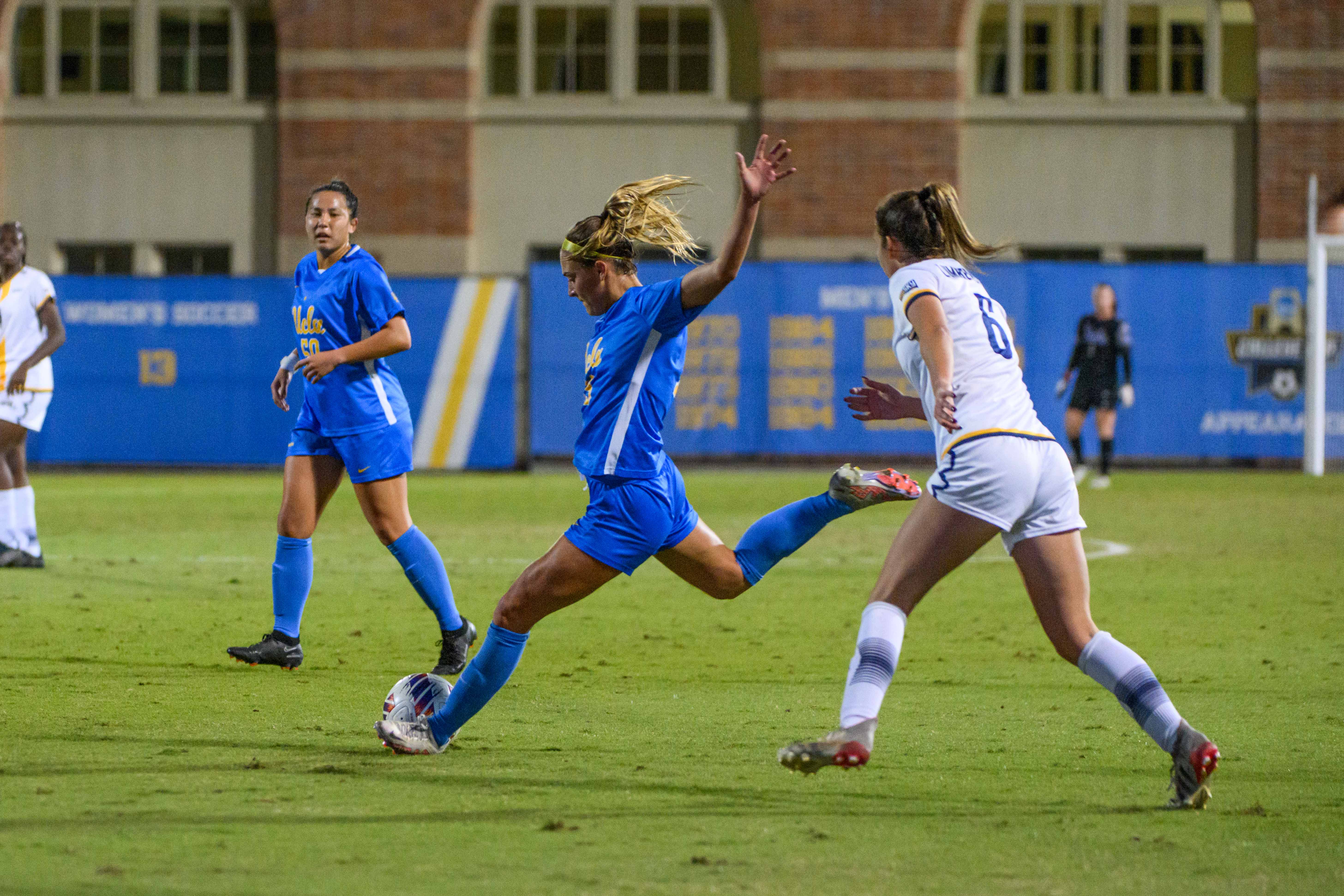 Thong show Florida State (W) vs North Carolina (W) NCAA Women's Soccer HD 