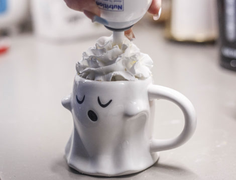 Recipe: Ice cream mug cake - Daily Bruin