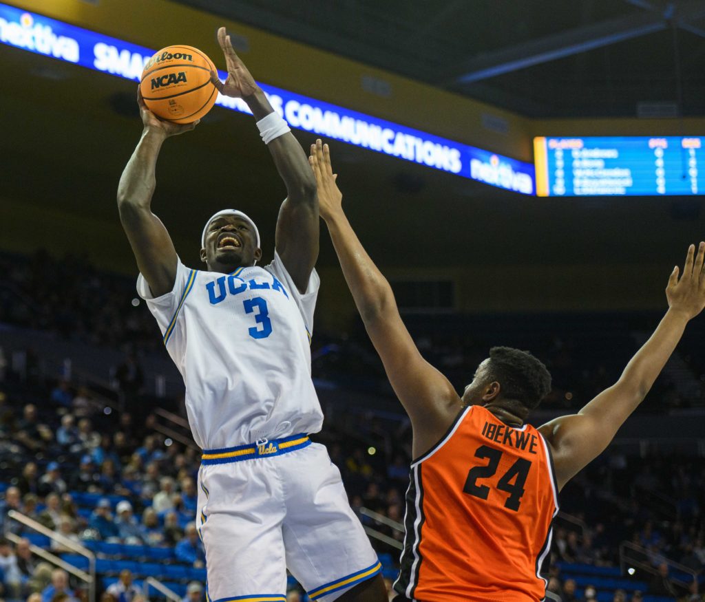 (Shane Yu/Daily Bruin staff)