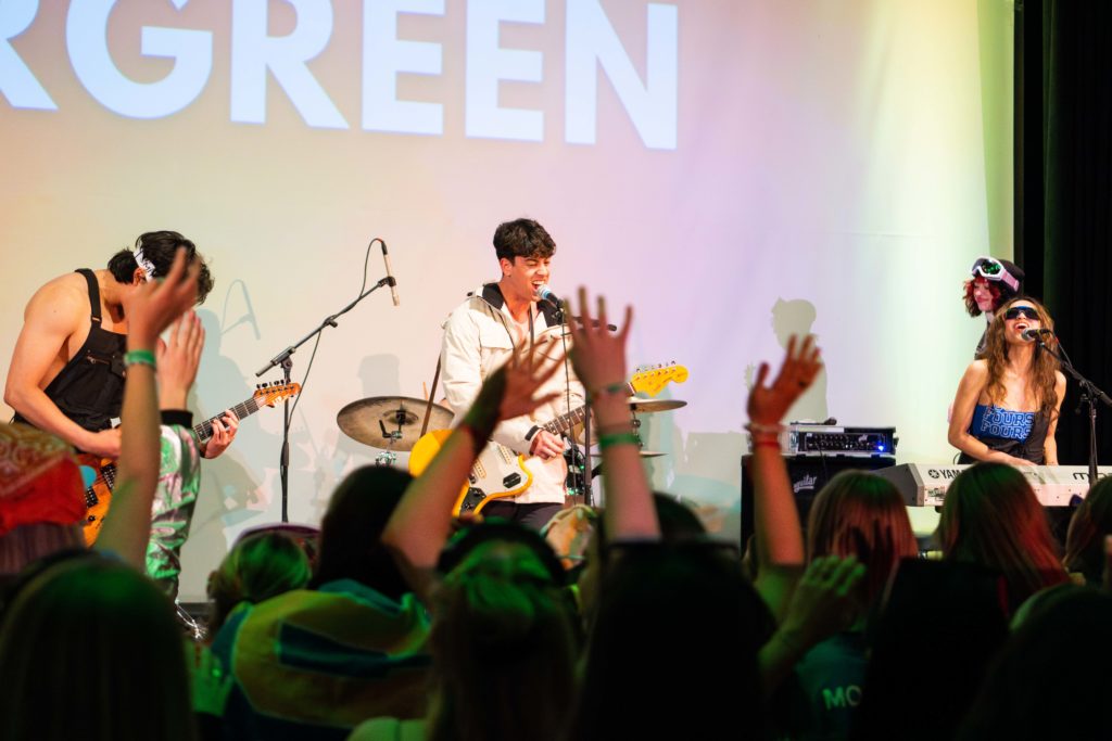 Dance Marathon 2024 Fresh performer lineup generates energy for Bruins